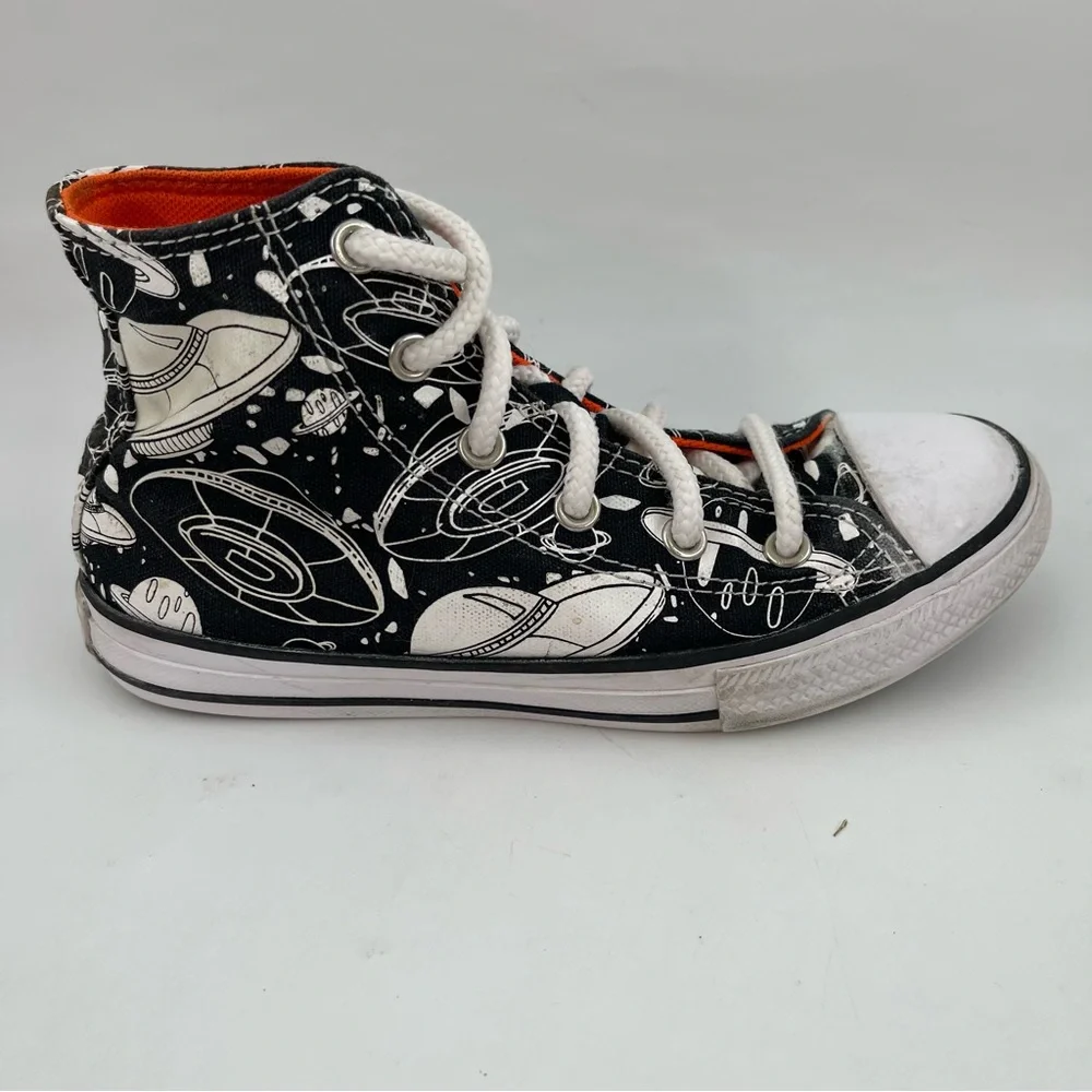 Converse Boys CTAS Black White Space Odyssey- SZ 2 Y -Hi Top Basketball Shoes